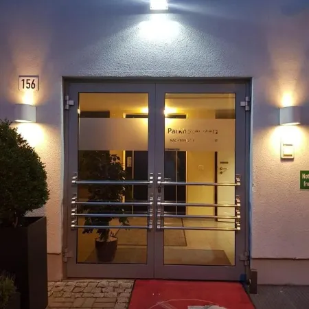 Parkhotel Marzahn Отели рядом с достопримечательностью «Каульсдорф»