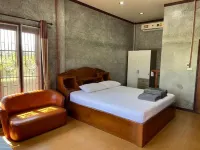 Yaowarate Sport Club and Resort Hotels in Mae Taeng