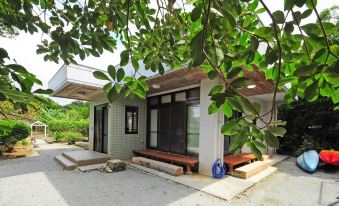 Okinawan Folk House Hanjakuya