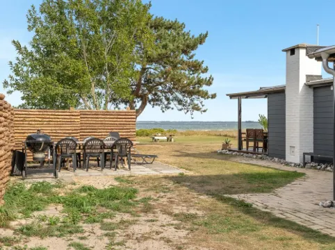 "Sigurd" - 20m from the Sea