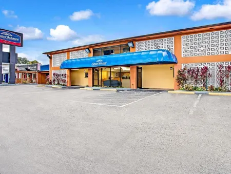 Ramada by Wyndham Murfreesboro