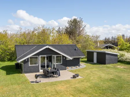 "Ingward" - 300m to the Fjord Отели в г. Тарм