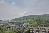 Gaozhi Homestay (Wuhan University) - Bergblick