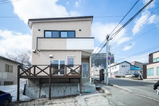 Sumiyoshi House Room A