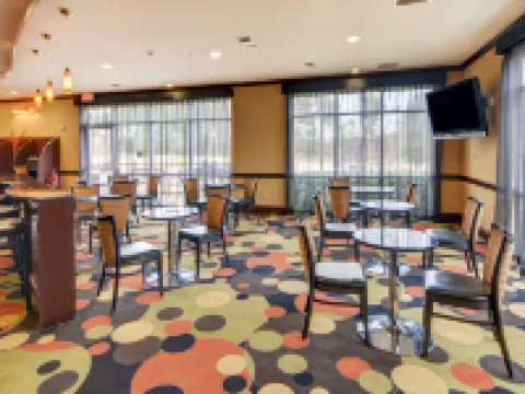 基爾戈舒適套房酒店 格雷格縣酒店