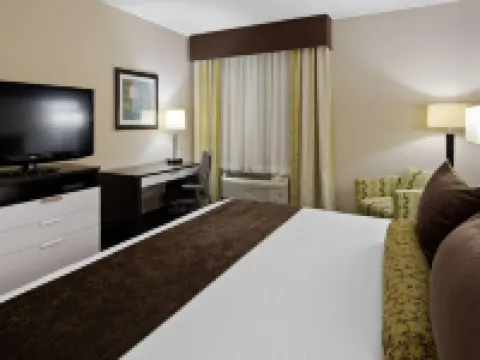 เบสท์ เวสเทิร์น พลัส ไมอามี อินท์ล์ แอร์พอร์ต โฮเทล & สวีทส์ คอรัล เกเบิลส์ โรงแรมในไมอามี