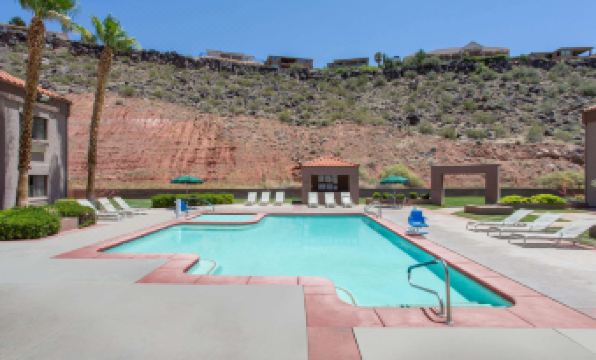 Ramada by Wyndham St George