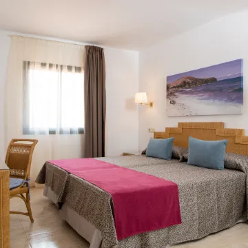 HL Club Playa Blanca Отели рядом с достопримечательностью «Пляж Фламинго»