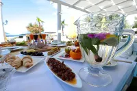 Cundavilla Hotel & Suites فنادق في Mithatpasa Mahallesi