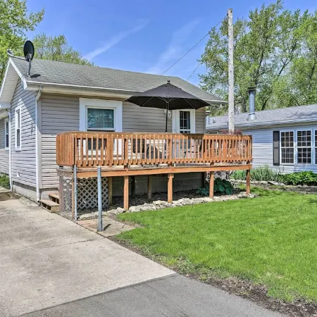 Home w/ Lake-View Deck by Camp Perry & Magee Marsh