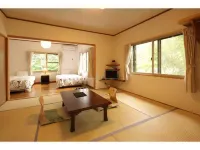 Nonbiri Papa Hotels in Takamori