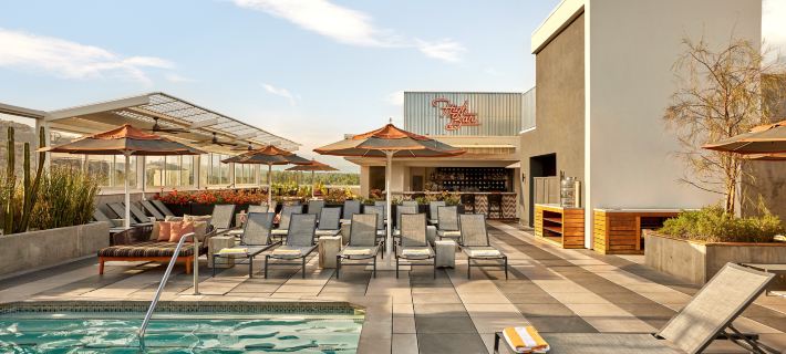 Kimpton ROWAN PALM SPRINGS by IHG Отели в г. Риверсайд