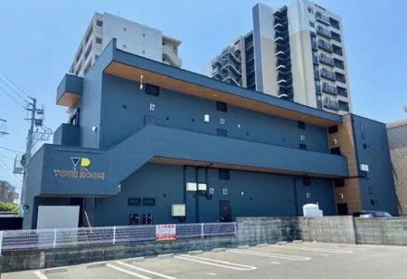 Your Room Kumamoto Station Отели рядом со станцией JR Tomiai Station