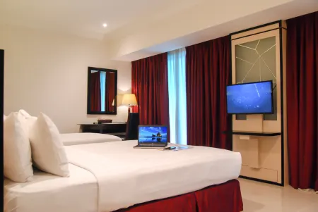 Pacific Palace Hotel