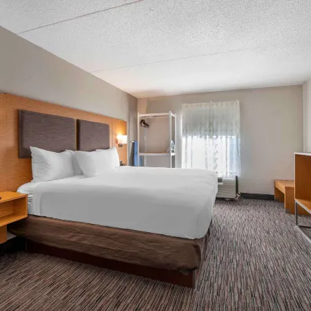 MainStay Suites Springfield IL
