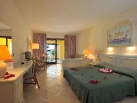 Argonauti Club Resort 波利科羅住宿飯店