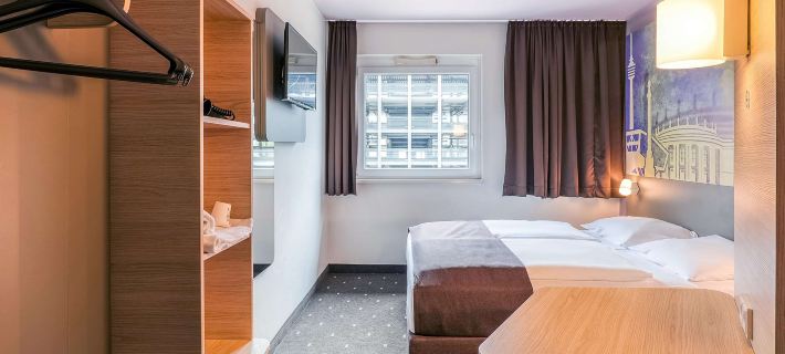 B&B HOTEL Stuttgart-Vaihingen Hotel di Stuttgart