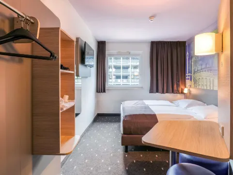 B&B HOTEL Stuttgart-Vaihingen