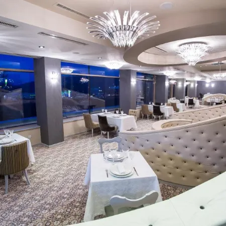 Pleiada Boutique Hotel & Spa Отели в г. Яссы