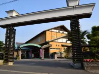 Nanaironoyu Hotel Các khách sạn gần JR Takahashi station