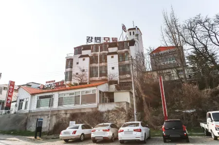 Youngcheon Riverside Отели в г. Йончхон