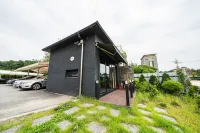 Hotel Lac de Botton Hotels near Suwon University