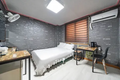 Mirim Motel Hotels near Bunhwangsa Temple and Stone Brick Pagoda