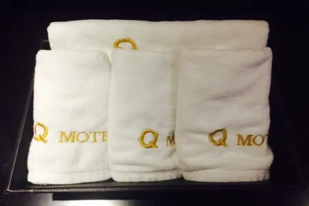 Gimje Q Drive Self Check-in Motel