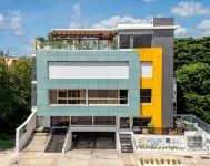 Hotel Stay Here Suites Hotels in Santo Domingo