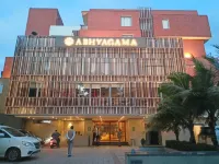 Abhyagama Hotel โรงแรมในดิกาห์