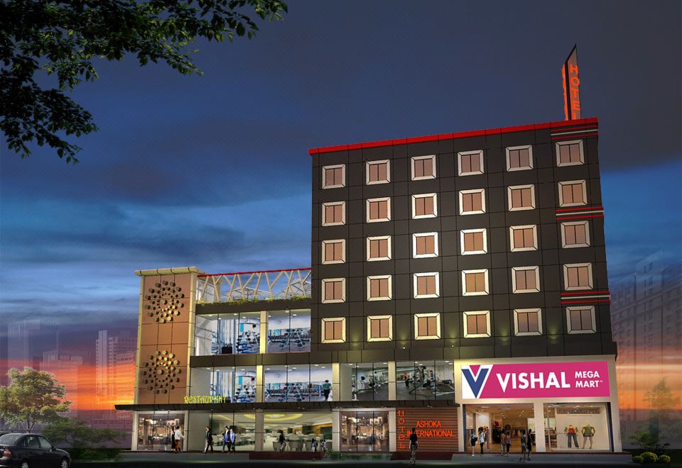 Hotel Ashoka Grand - Housity