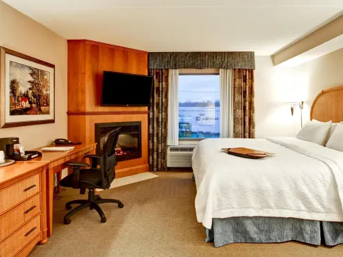 Hampton Inn & Suites by Hilton Guelph - Uima-altaat