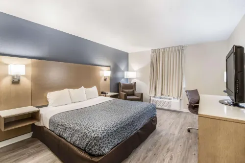 Econo Lodge Cherry Point