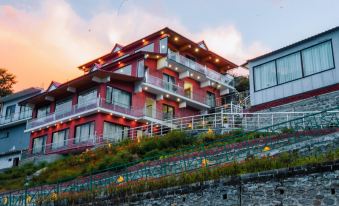 Aaryam Resort, Auli - Housity