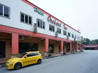 Super OYO 44083 Hotel Orchard Inn