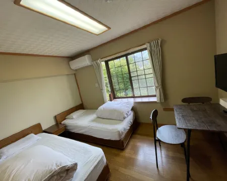 ゲストハウス璃洛（りらく） 笛吹のホテル