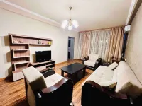 Best Location, Cozy Spacious Apart Near Republic - Condos