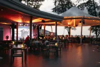 Amora Beach Resort Phuket