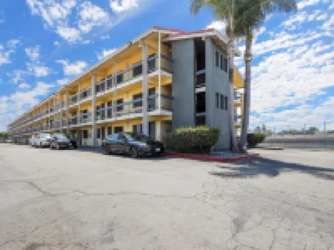 La Quinta Inn by Wyndham Costa Mesa / Newport Beach Hotels in Costa Mesa