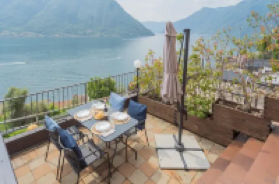 Blue Bliss Apartment