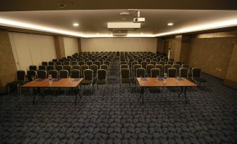 Turunc Premium Hotel