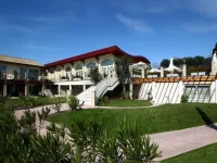 Lake Garda Resort Hotels in Moniga del Garda