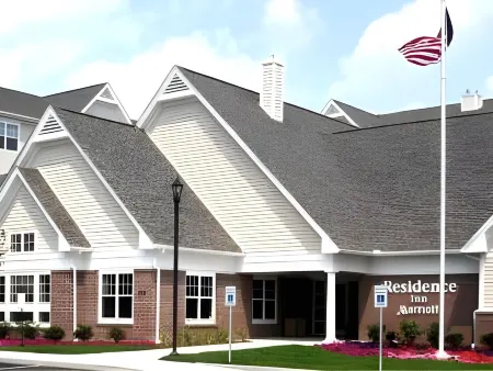 Residence Inn Boston Norwood/Canton Отели в г. Кантон