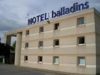 Brit Hotel St-Quentin/Nord Hotel di Holnon