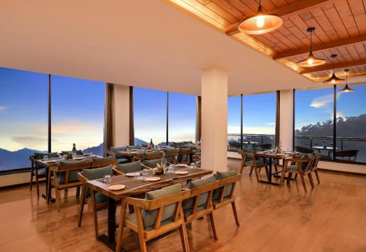 레몬 트리 호텔 카사울리 외관 또는 객실 전망