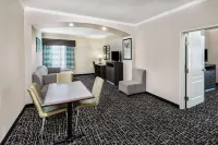La Quinta Inn & Suites by Wyndham Garland Harbor Point