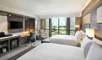 Legend Hotel Lagos Airport, Curio Collection by Hilton