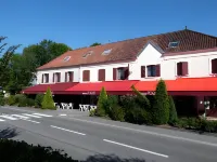 Auberge d'Ici et d'Ailleurs Hotels in Sarrazac
