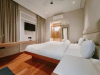 Aura Rooms - Mountain view