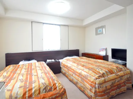 Sanjo Royal Hotel Отели рядом со станцией JR Tsubame-Sanjo station